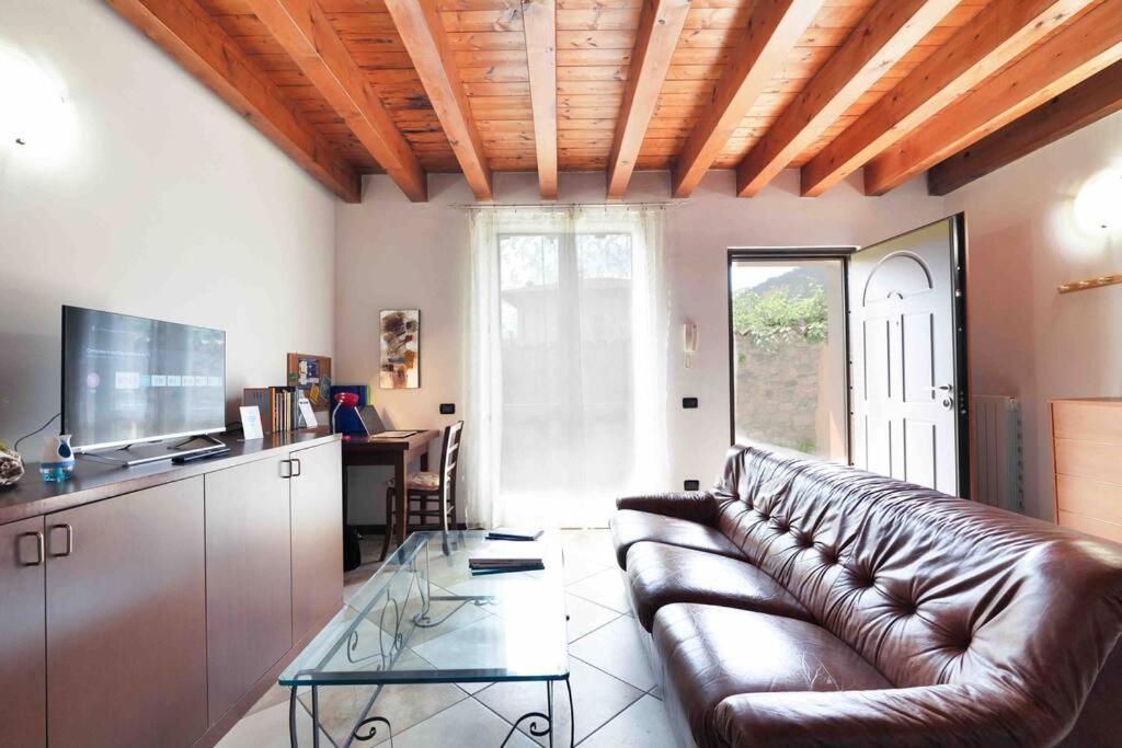 Borgo Di Terzo Bifocale In Centro Storico Check In 24H Fast Wi-Fi Bus 500M Apartment Exterior photo