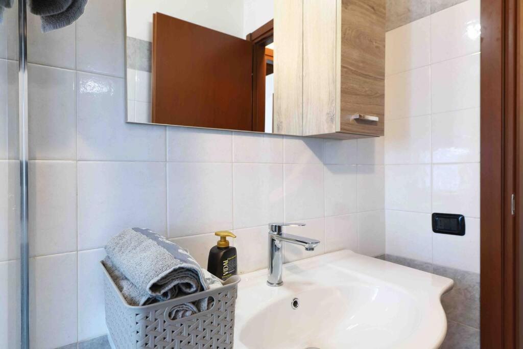 Borgo Di Terzo Bifocale In Centro Storico Check In 24H Fast Wi-Fi Bus 500M Apartment Exterior photo