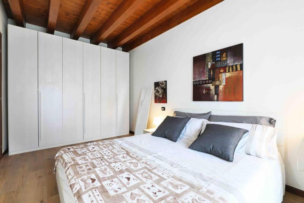Borgo Di Terzo Bifocale In Centro Storico Check In 24H Fast Wi-Fi Bus 500M Apartment Exterior photo