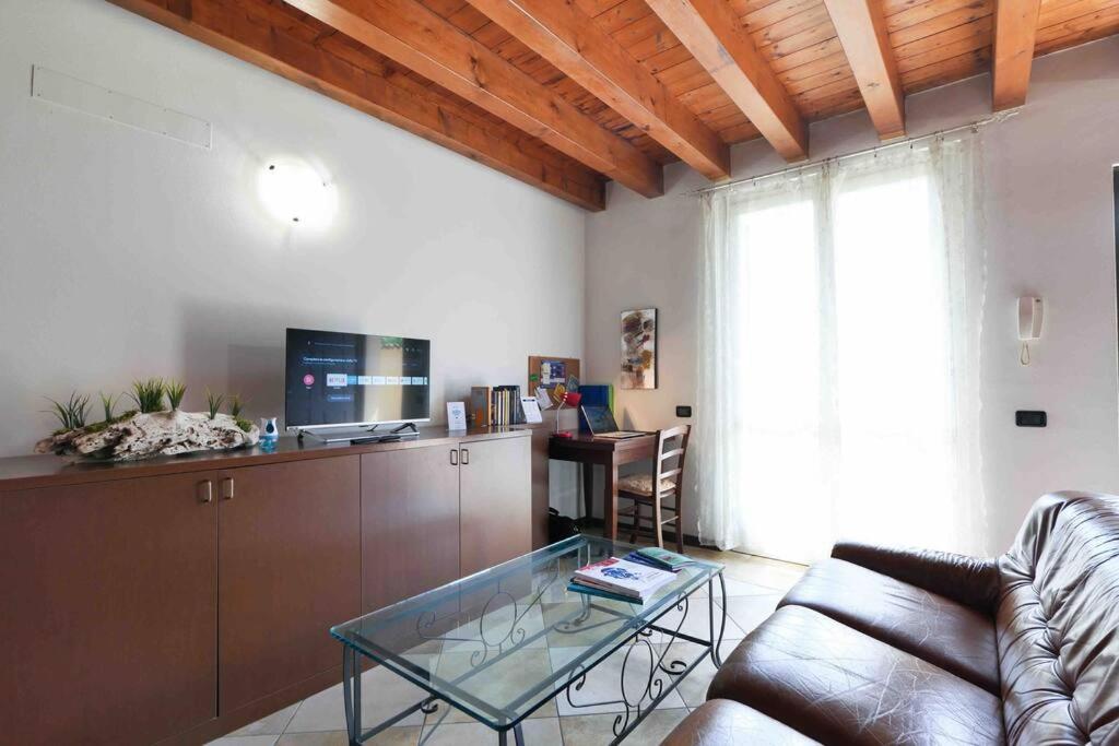 Borgo Di Terzo Bifocale In Centro Storico Check In 24H Fast Wi-Fi Bus 500M Apartment Exterior photo